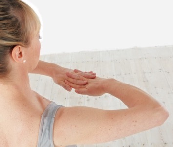 esercizi pilates mani 2 esercizi pilates mani 2